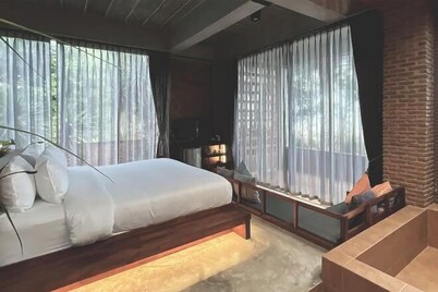 Santi Beach Retreat
