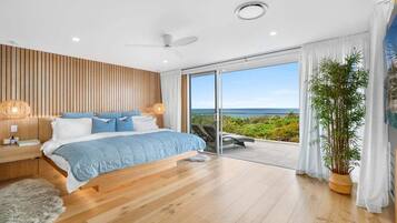 4 Schlafzimmer, Schreibtisch, Bügeleisen/Bügelbrett, WLAN