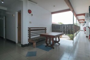 Besorolás nélküli kép, 2. 12 közül, gomb