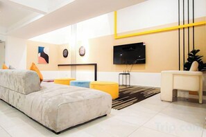 Unclassified image, 5 of 38, button - Fluffy Stay at Huni Setia Alam by HCK (Shah Alam)