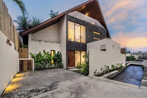 Unclassified image, 3 of 19, button - Villa Moana by BaliSuperHost (Bali)