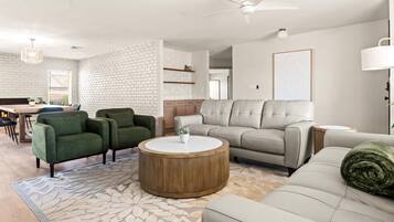 Télévision, cheminée