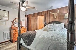 2 bedrooms, WiFi, bed sheets