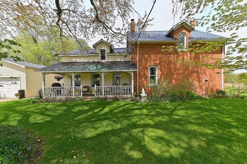 Victorian Style Farmhouse in the Quiet Countryside