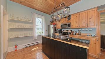 Microwave, oven, stovetop