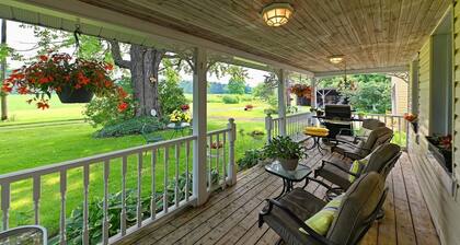 Victorian Style Farmhouse in the Quiet Countryside
