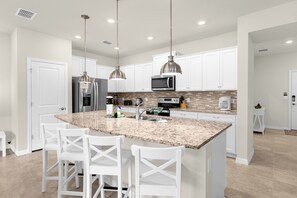 Microwave, oven, stovetop, dishwasher