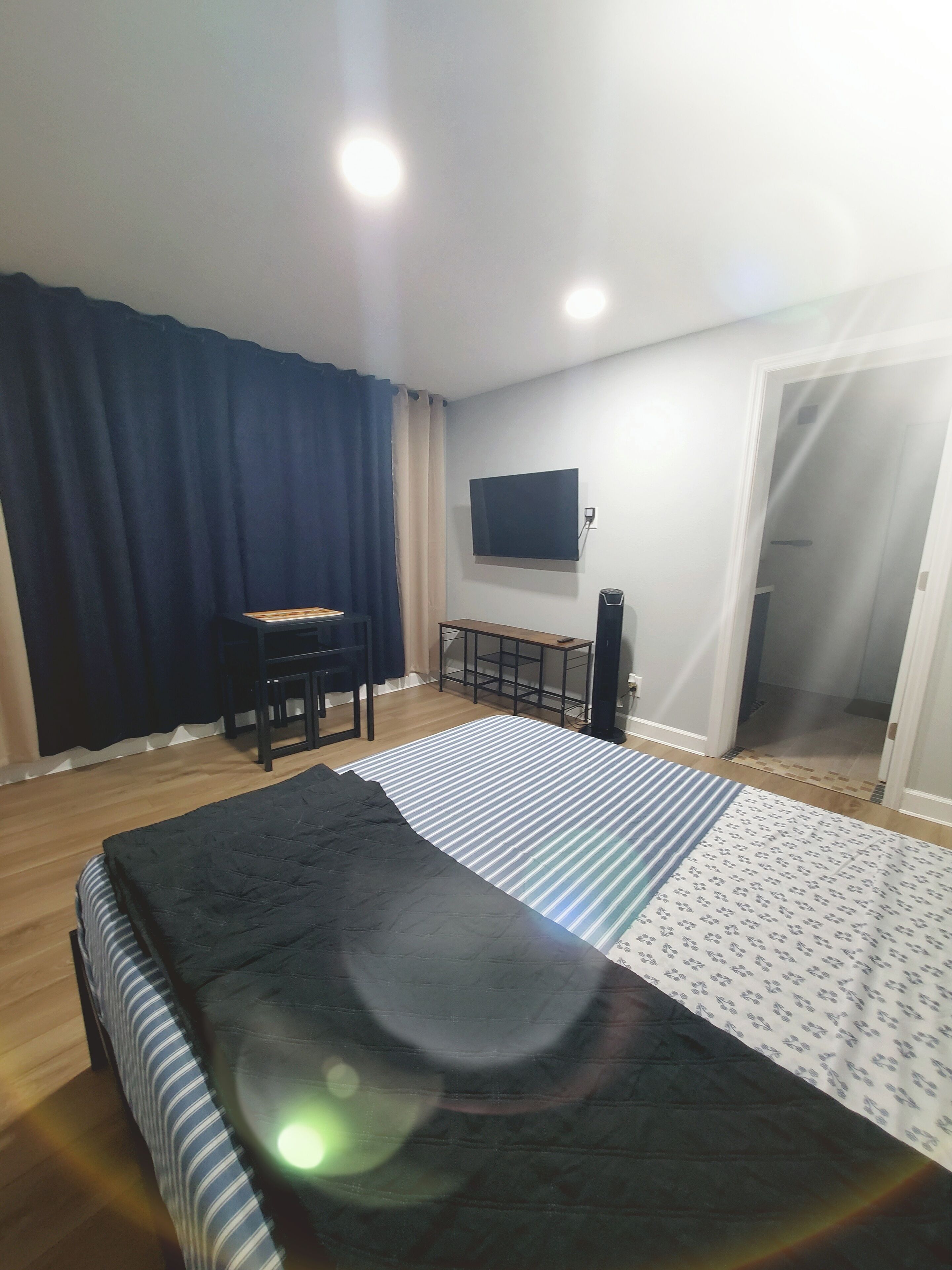 1 bedroom, WiFi, bed sheets