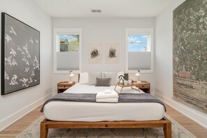 2 bedrooms, iron/ironing board, travel crib, free WiFi