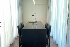 Dining - Shipping Container Hotel at One-North (Singapore)