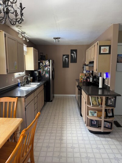 Lovely house with 5 beds and a view of the St. John River in Allagash