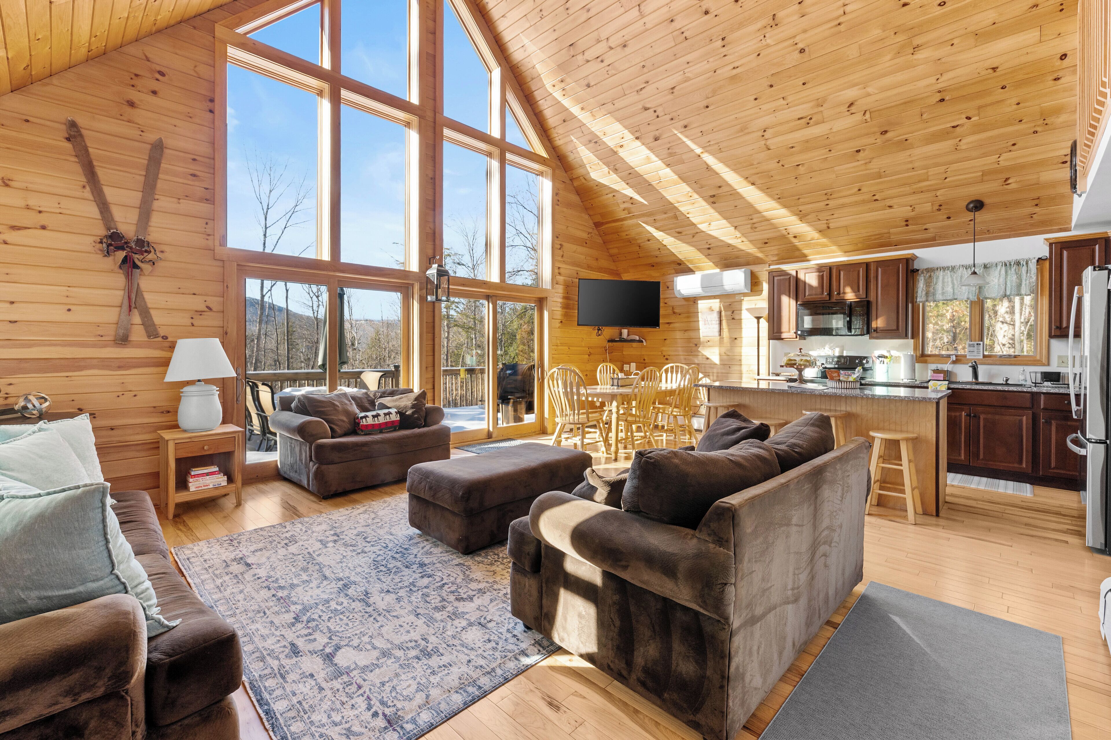 Smart-tv, videospil, dvd-afspiller, bordfodbold