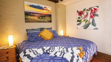 Standard Studio Suite, Patio, Mountain View