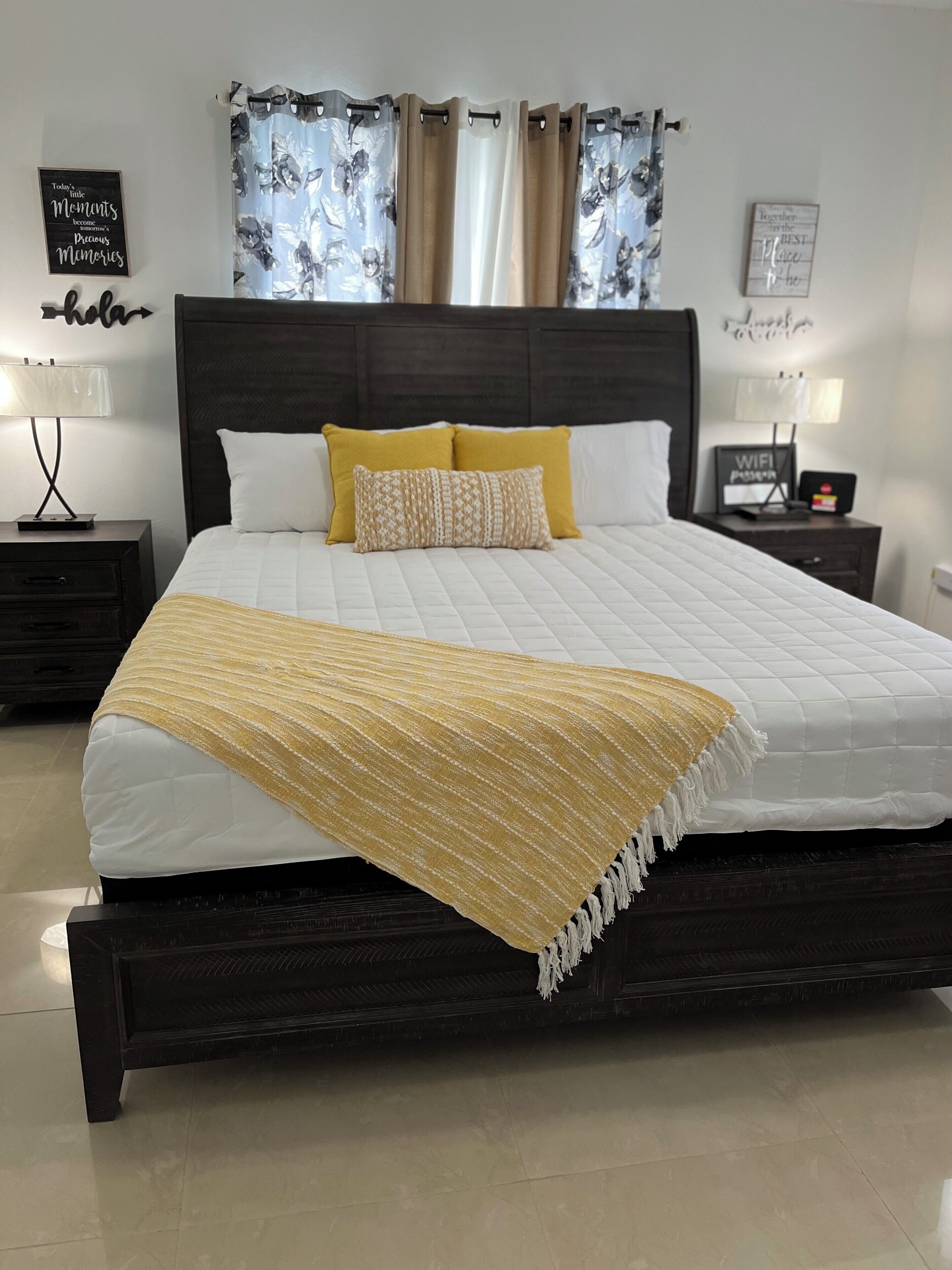 Luxury Villa, Poolside | Blackout drapes, iron/ironing board, free WiFi