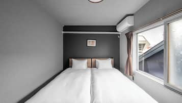 Iron/ironing board, free WiFi