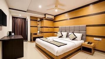 Family Suite, City View