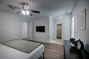 4 chambres, fer et planche à repasser, accès au Wi-Fi (inclus)