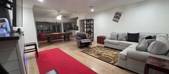 Fabulous 4-bedroom house with AC in Arlington