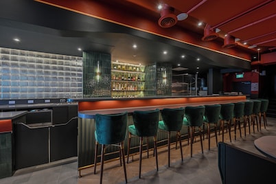 Nomas Hotel