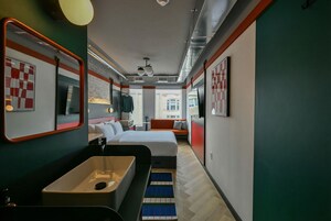 Premium Studio Suite, 1 Queen Bed