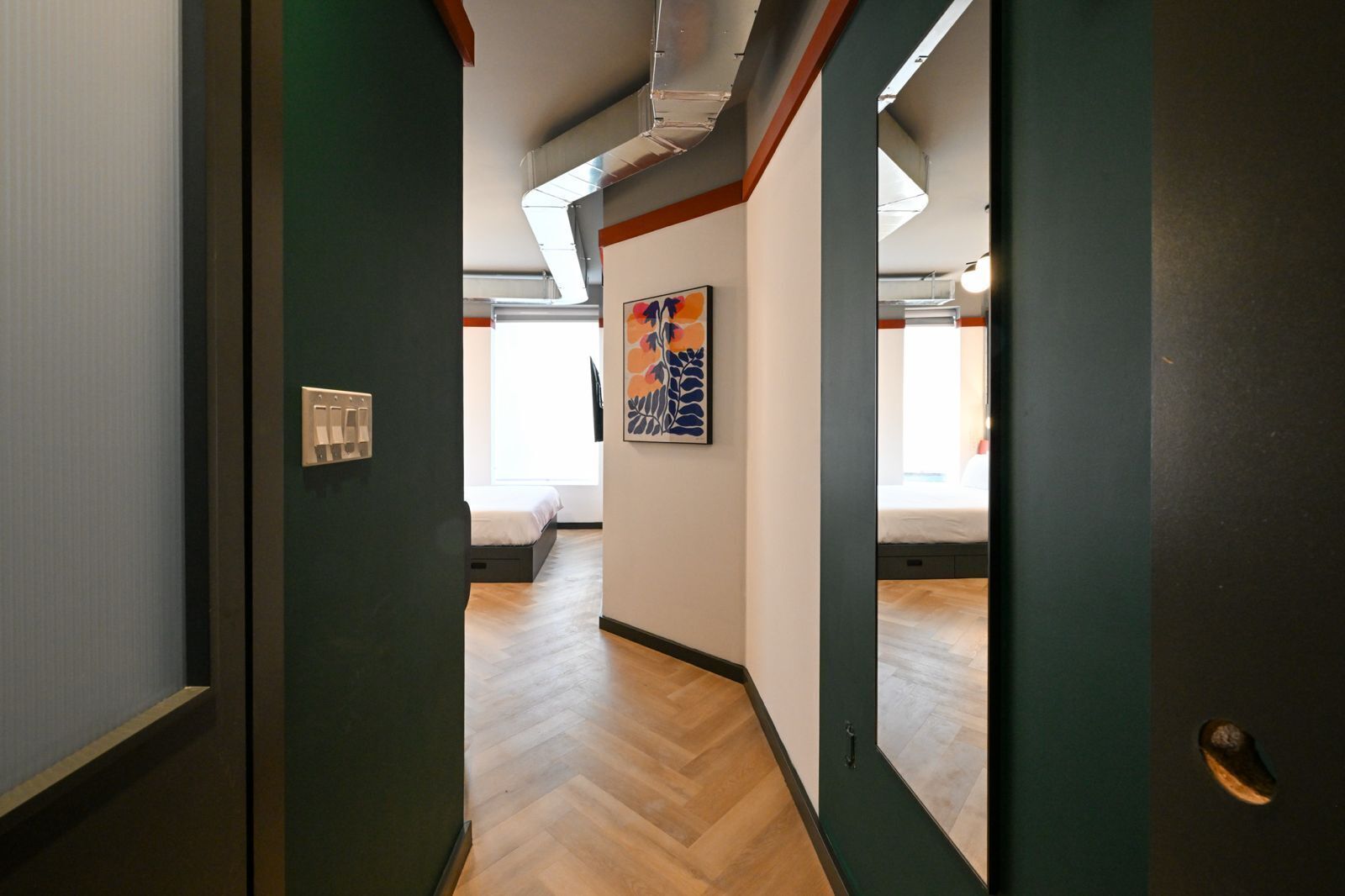 Deluxe Room, City View | In-room safe, desk, laptop workspace, blackout drapes