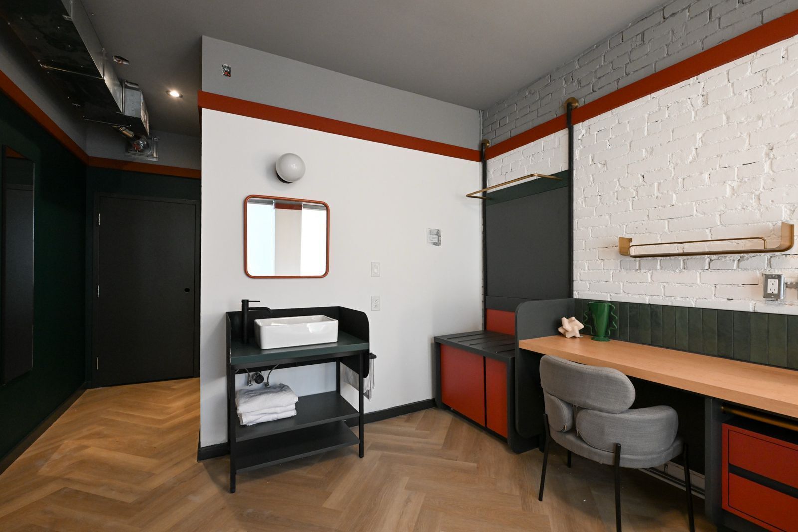 In-room safe, desk, laptop workspace, blackout drapes