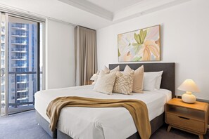 2 chambres, fer et planche à repasser, Wi-Fi gratuit, draps fournis