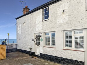Exterior - Beach View Cottage in Minehead (Minehead)