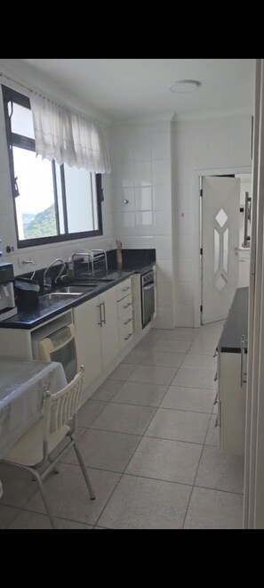 Microwave, oven, stovetop