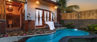 Lumina Villa Sidemen