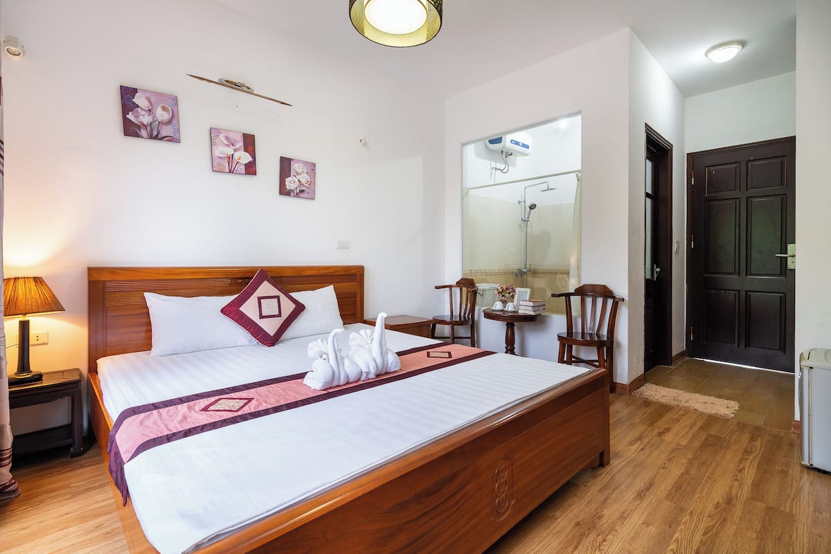 In-room safe, desk, blackout curtains, soundproofing
