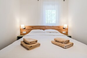 Room - Plitvice Lakes Apartments and Rooms 4, Plitvice Lakes - Irinovac, Croatia (Plitvice Lakes - Irinovac)