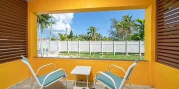 Habitación individual Confort, vistas al patio | Vistas al jardín