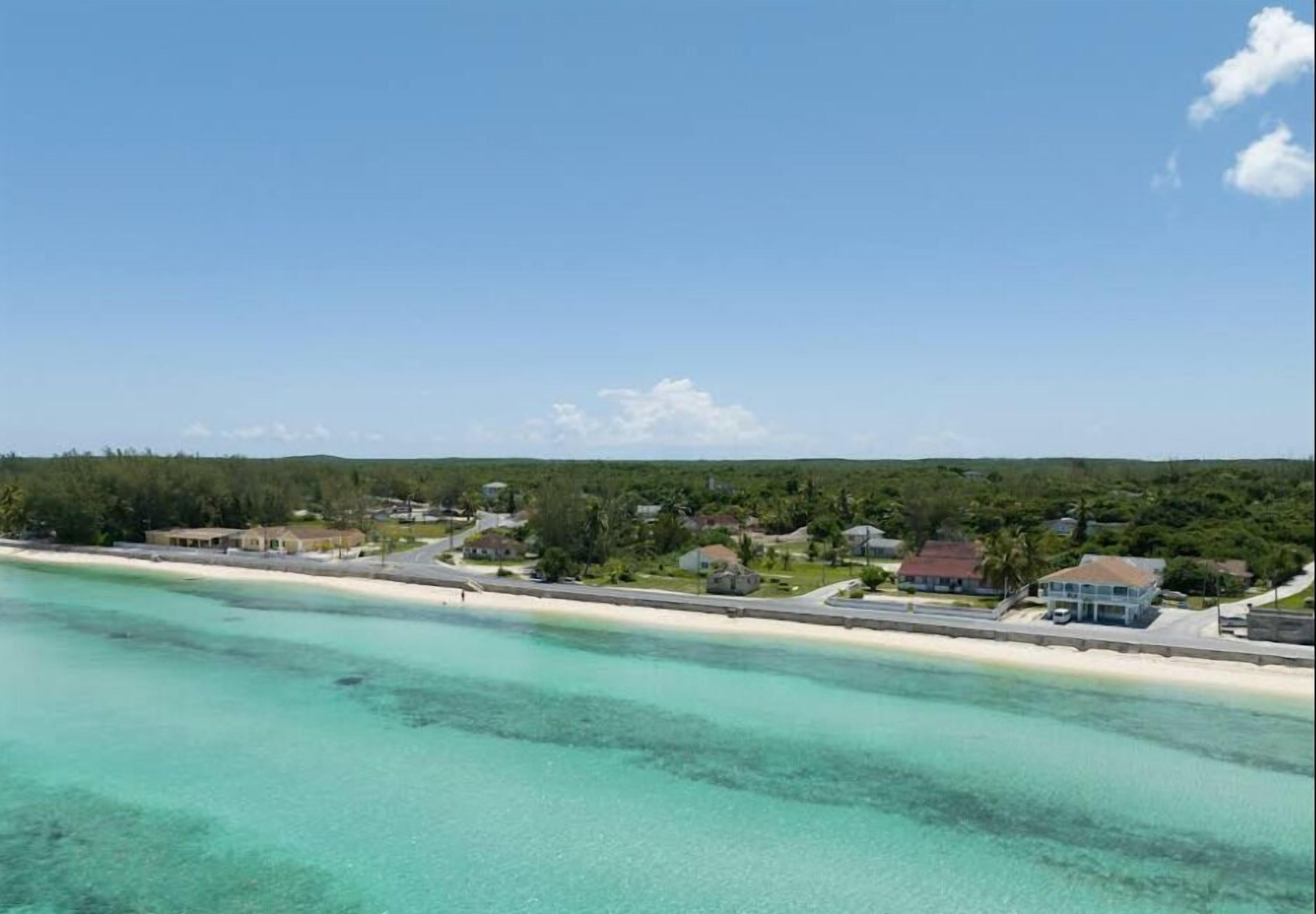 Comfort Single Room, Courtyard View | Beach/ocean view
