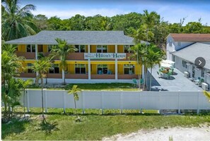 Voorkant van accommodatie