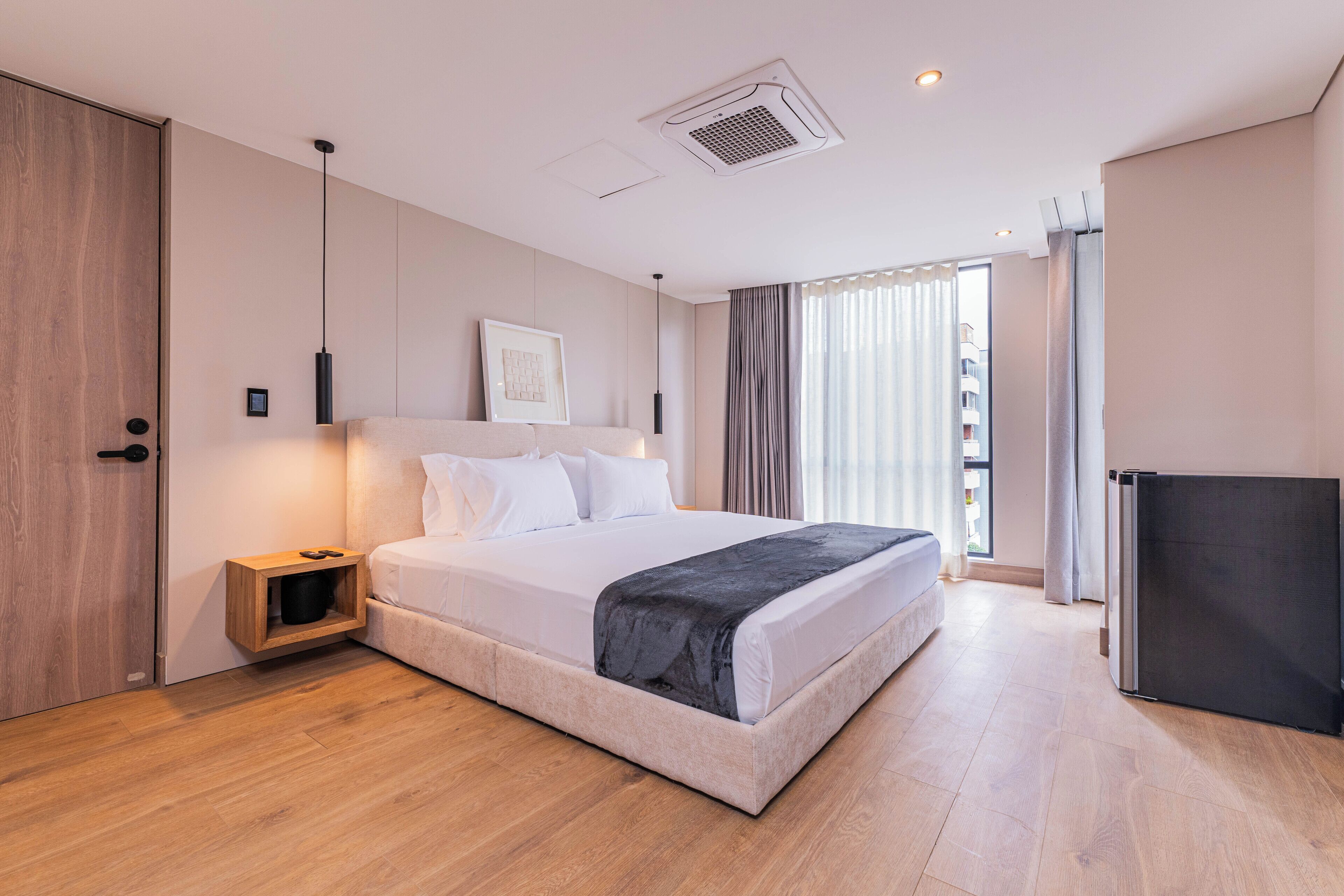 ペントハウス | 高級寝具、セーフティボックス (室内)、アイロン / アイロン台、WiFi (無料)