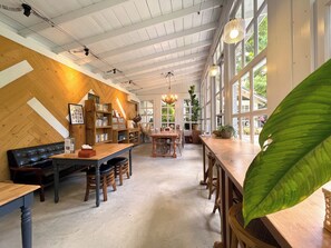 Restaurant - Full Blossoms Garden House (Puli)