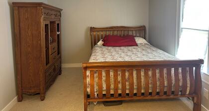 3-bedroom house in Woodruff close to Main St