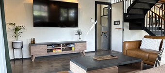 The Podium - Oatlands Accommodation - Tasmanian Cottage