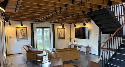 The Podium - Oatlands Accommodation - Tasmanian Cottage