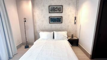 1 dormitorio, escritorio, tabla de planchar con plancha y wifi gratis