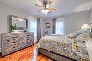 5 habitaciones, tabla de planchar con plancha y wifi gratis 