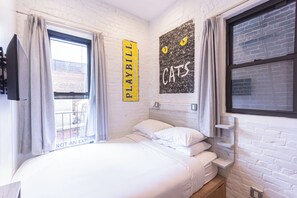 1 chambre, fer et planche à repasser, accès au Wi-Fi (inclus)