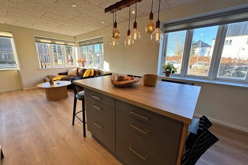 Cozy & Modern Living in Central Odense