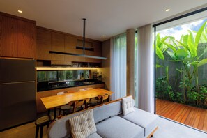 Superior-Villa, Poolblick | Eigene Küche | Kühlschrank, Mikrowelle, Geschirrspüler, Reiskocher