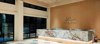 Hotel Madiaas by RedDoorz