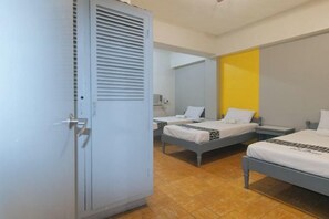 Room - Hotel Madiaas by RedDoorz (Iloilo City)