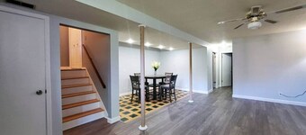 Quiet 3BR/2BA Near Mall, Shopping Centers, & I-94