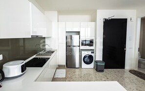 Deluxe Condo, Kitchen, City View | Private kitchen
