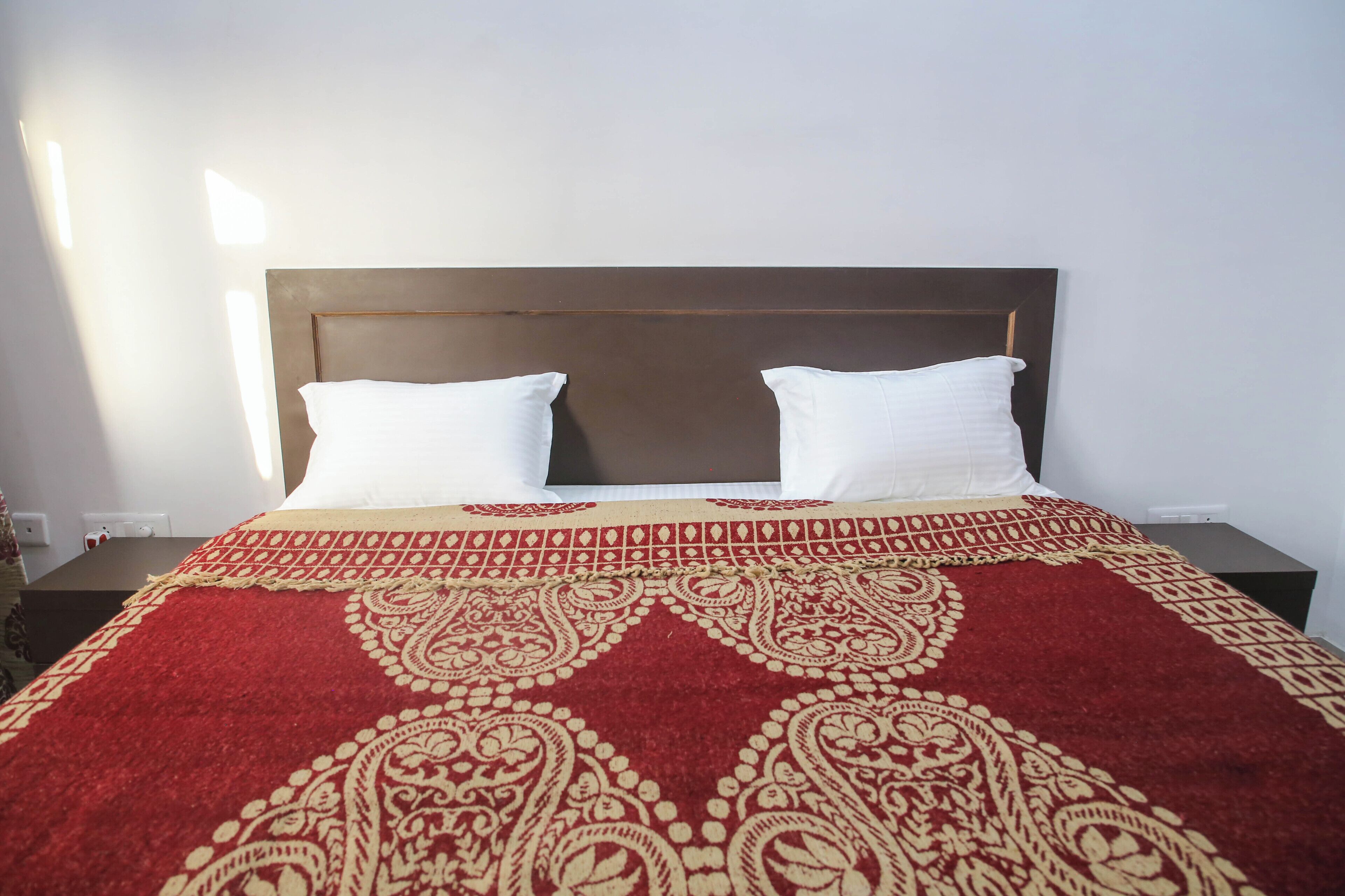 1 多间卧室、WiFi